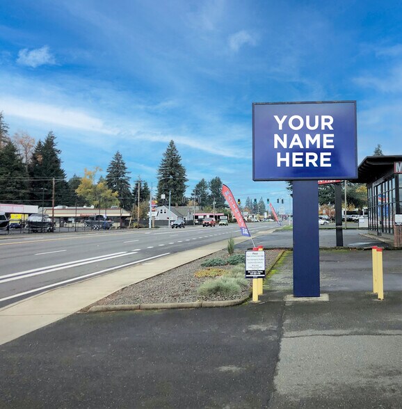 19220 Mcloughlin Blvd, Gladstone, OR for lease - Building Photo - Image 3 of 16