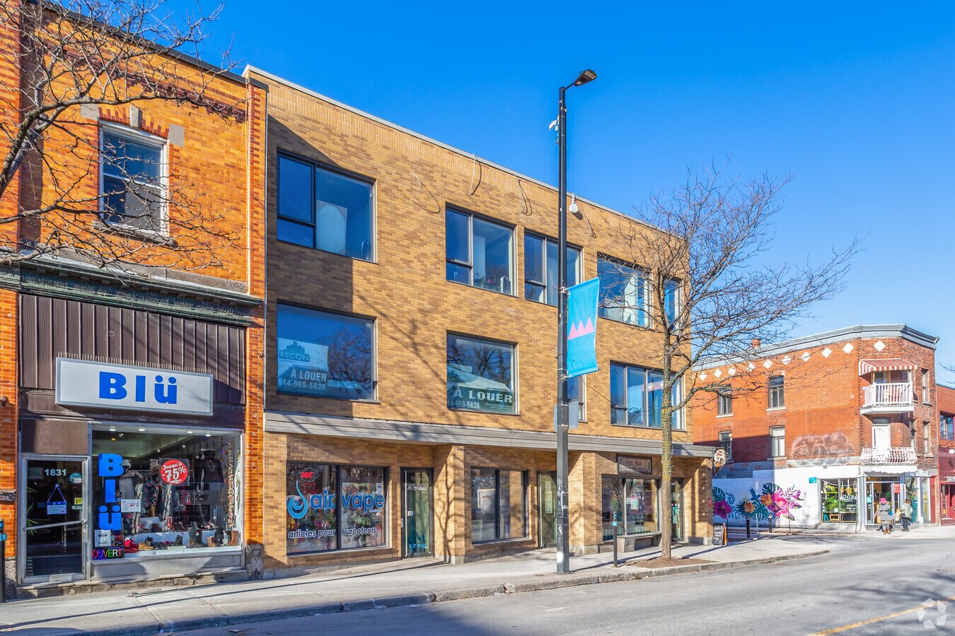 45104512 Rue Cartier, Montréal, QC H2H 1W8