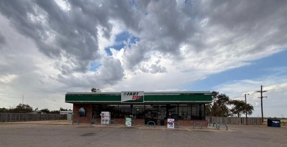 7302 4th St, Lubbock, TX for sale - Building Photo - Image 2 of 8