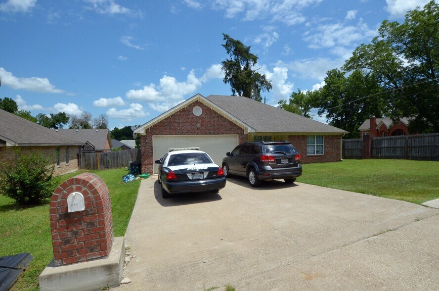 1440114410 Boardwalk, Brownsboro, TX 75756