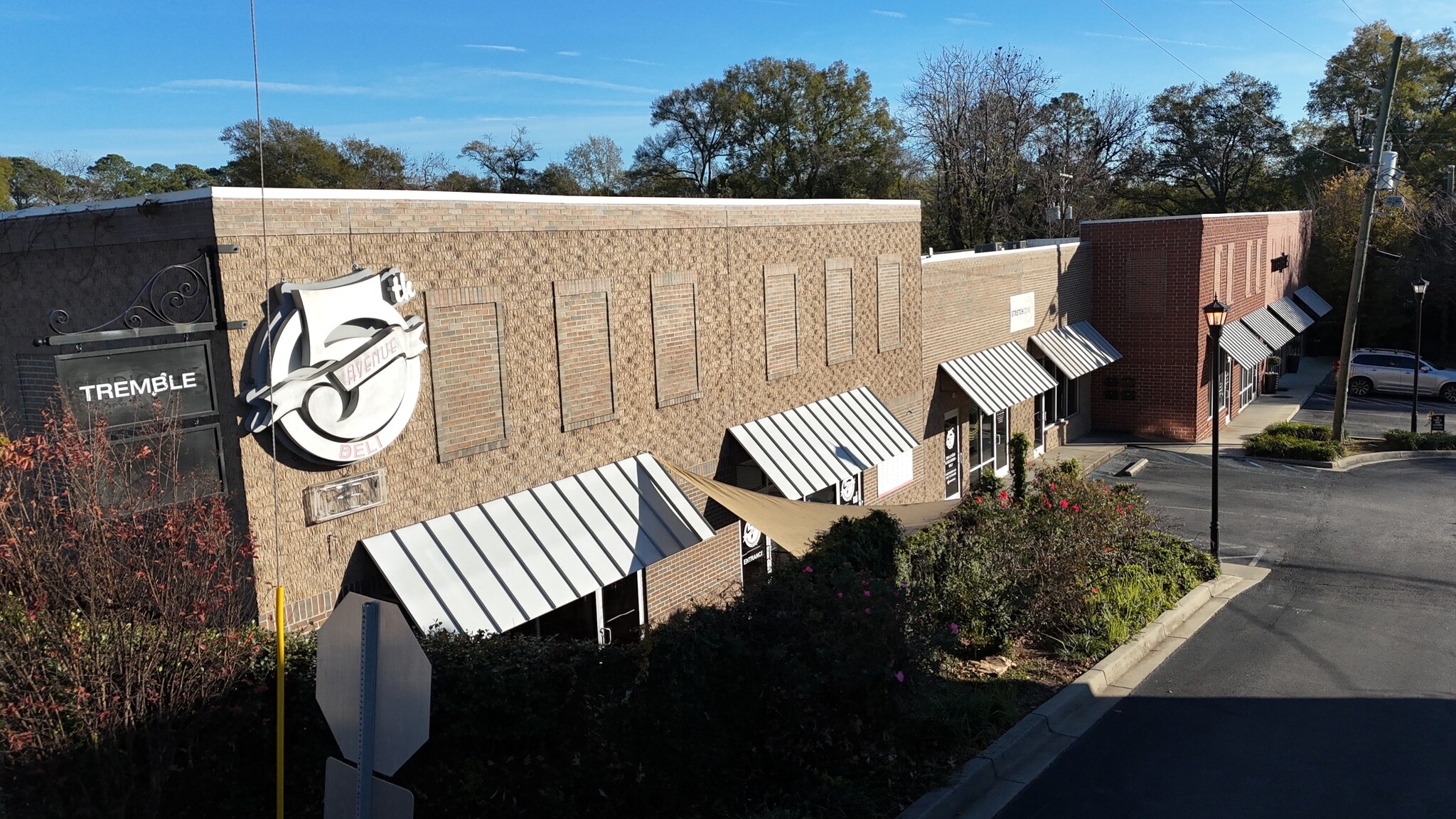 2910 - 3000 Rosewood, Columbia, SC for lease Interior Photo- Image 1 of 5