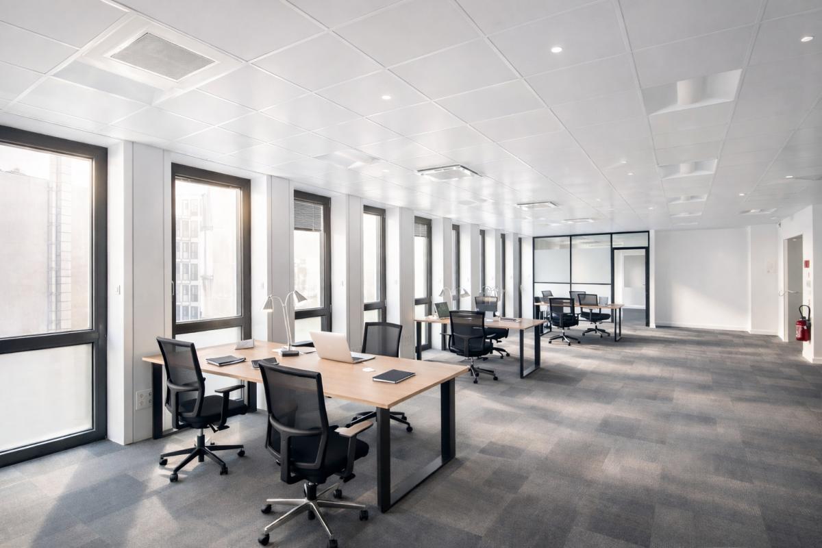 Office in Paris for lease Building Photo- Image 1 of 7
