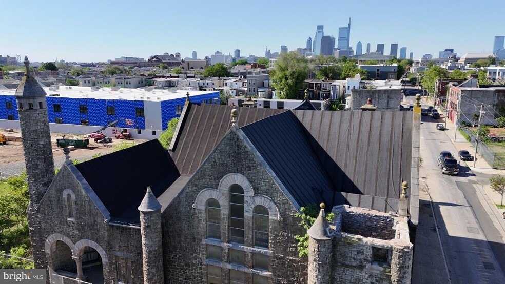 2036 Cecil B Moore Ave, Philadelphia, PA for sale - Building Photo - Image 2 of 9