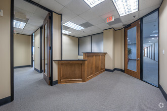 1250 W Sam Houston Pky, Houston, TX for lease Interior Photo- Image 2 of 8