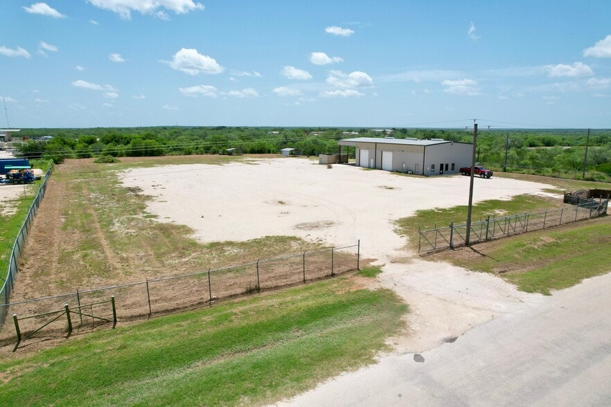 1273 County Road 429, Pleasanton, TX for lease - Aerial - Image 3 of 8
