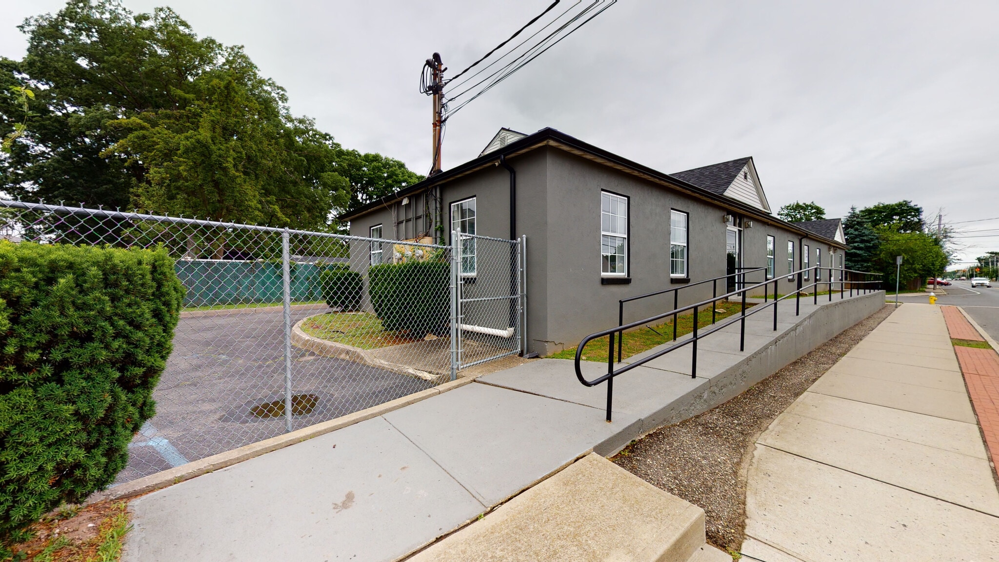 207 Bayshore Rd, Deer Park, NY for lease Interior Photo- Image 1 of 4