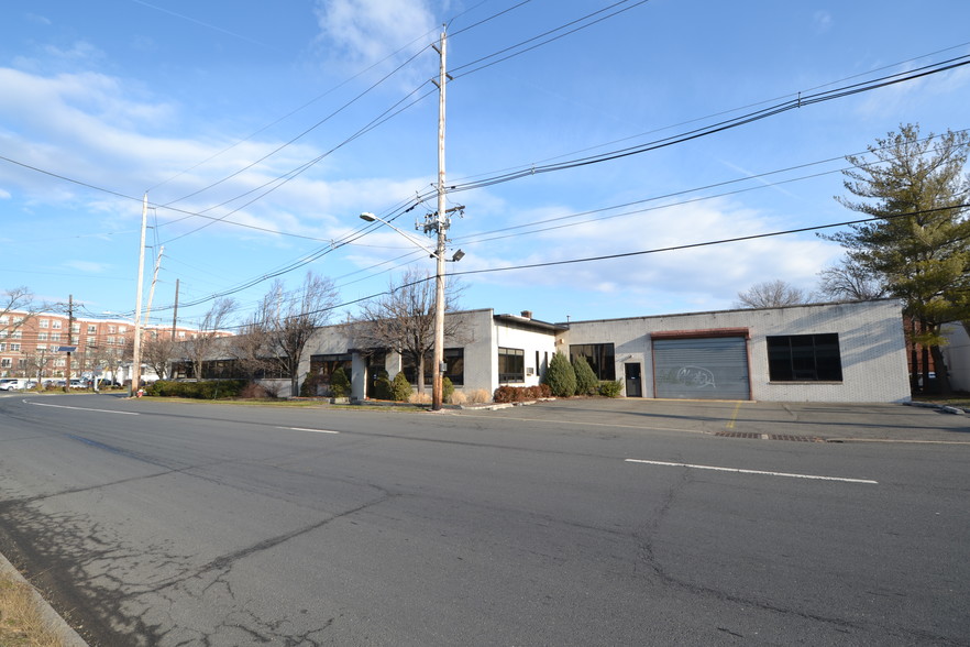 15-17 Van Nostrand Ave, Englewood, NJ for lease - Building Photo - Image 3 of 7