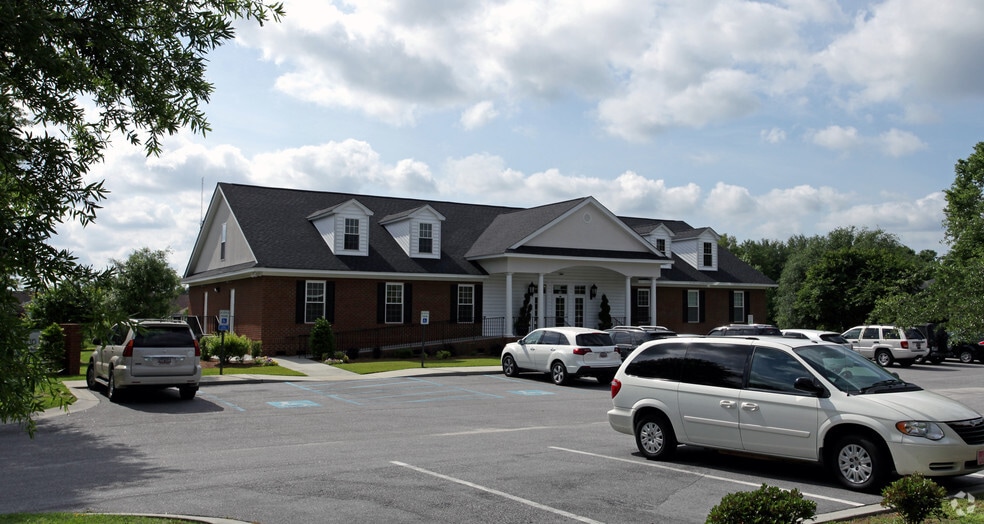 2580 Lin-do Ct, Sumter, SC for sale - Primary Photo - Image 1 of 1