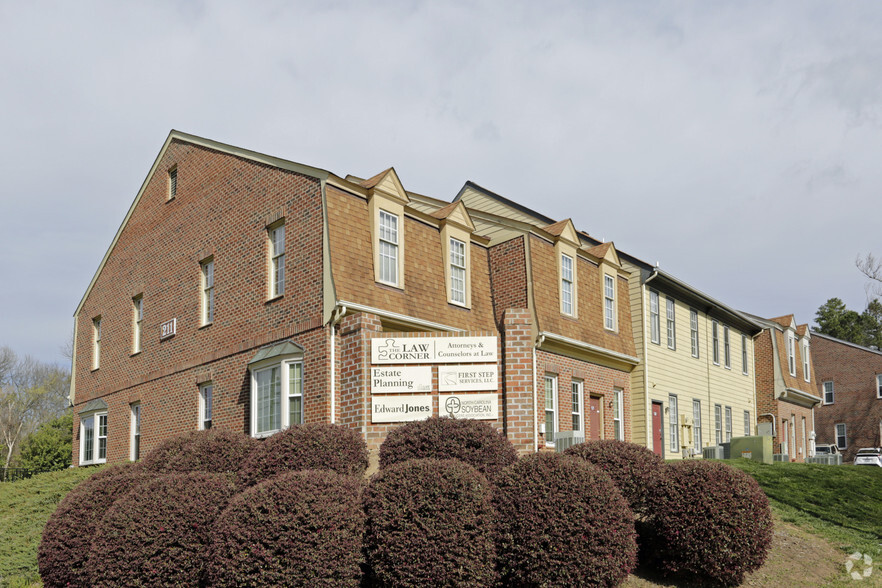 211 E Six Forks Rd, Raleigh, NC for sale - Building Photo - Image 3 of 24