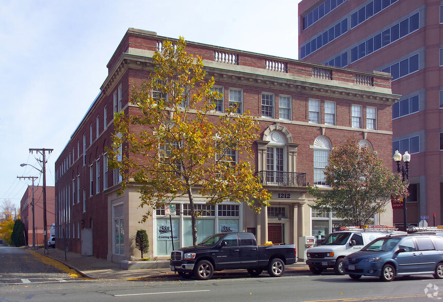 1212 Hancock St, Quincy, MA for lease - Building Photo - Image 2 of 4