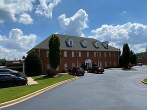 1818 E Main St, Easley, SC for lease Interior Photo- Image 1 of 7
