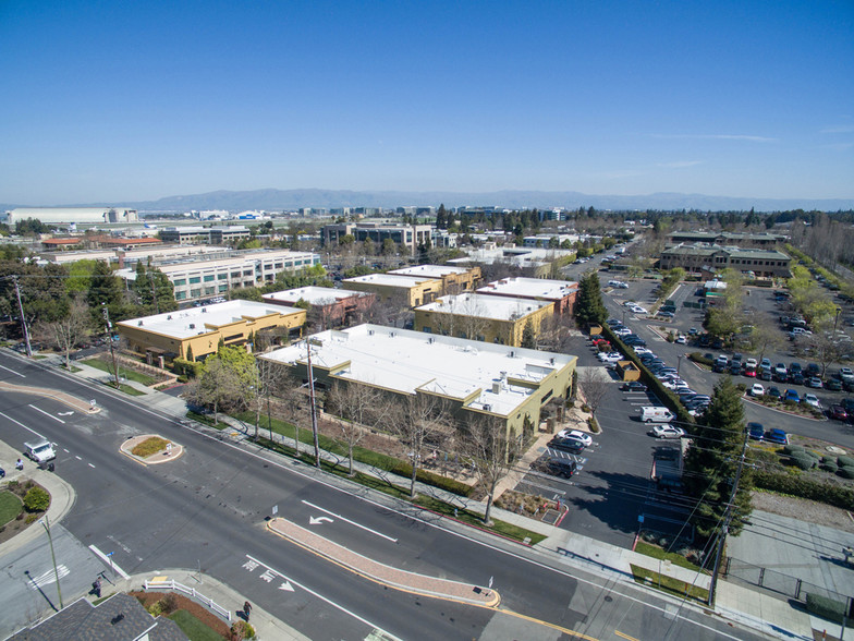 425 N Whisman Rd, Mountain View, CA for sale - Aerial - Image 3 of 9