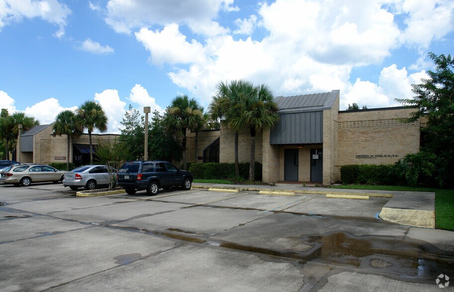 315 N Mangoustine Ave, Sanford, FL for sale - Building Photo - Image 1 of 1