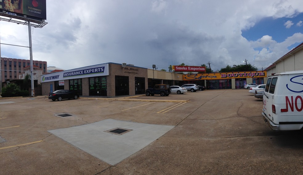 2590 610 South Loop West, Houston, TX for lease - Building Photo - Image 1 of 3