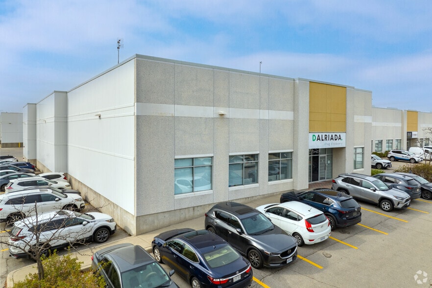 2820 Argentia Rd, Mississauga, ON for lease - Building Photo - Image 2 of 4
