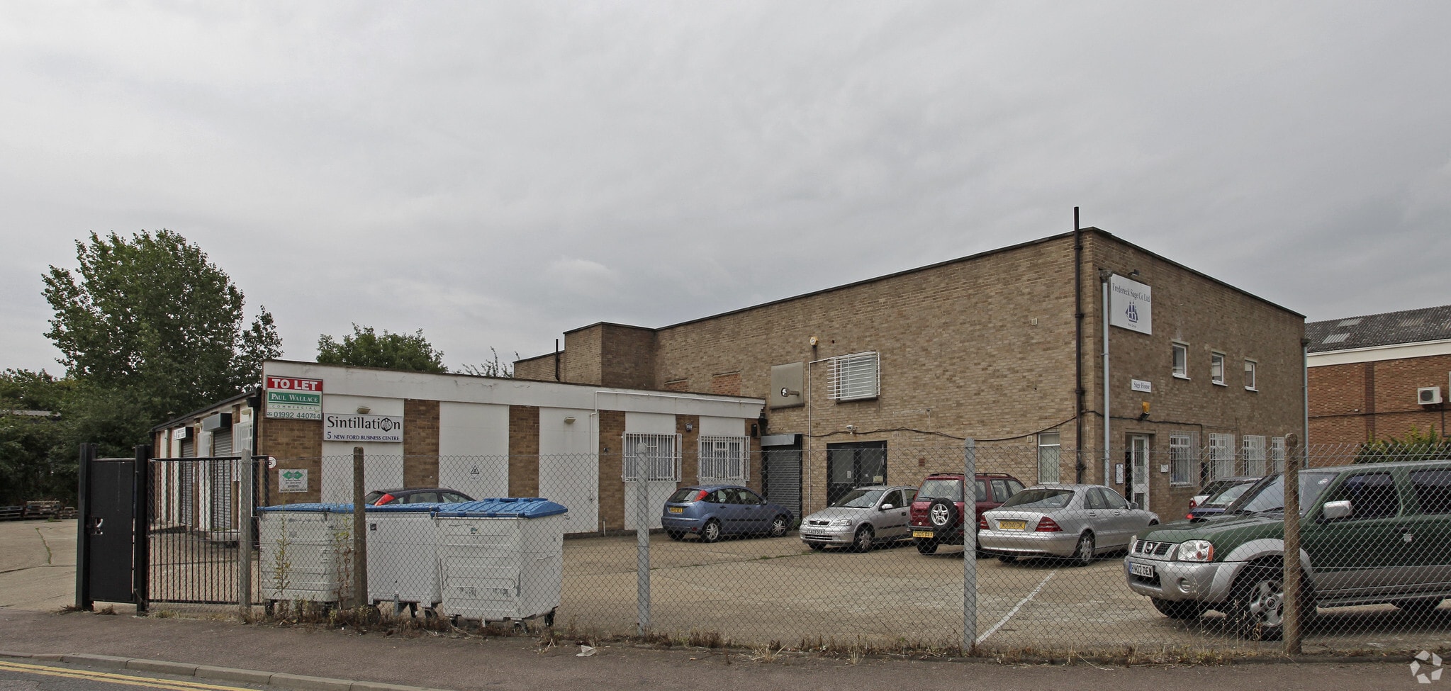 New Ford Rd, Waltham Cross for sale Primary Photo- Image 1 of 6