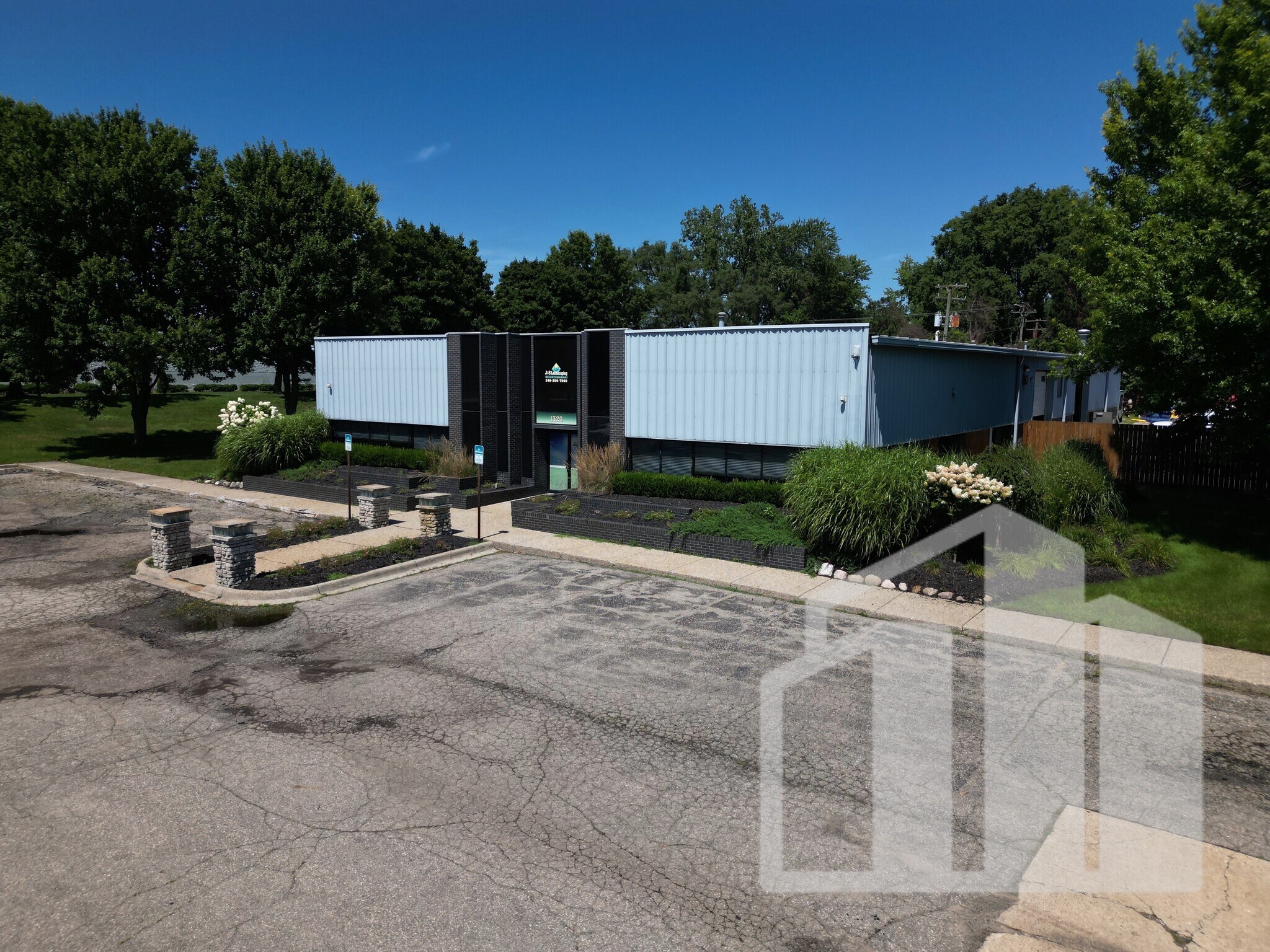 1320 Ladd Rd, Commerce Township, MI for sale Building Photo- Image 1 of 1