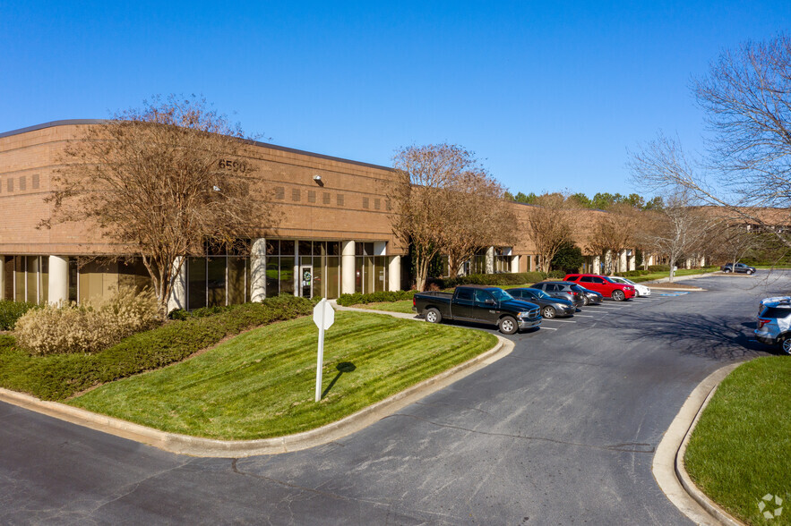 6590 Shiloh Rd E, Alpharetta, GA for lease - Building Photo - Image 1 of 7