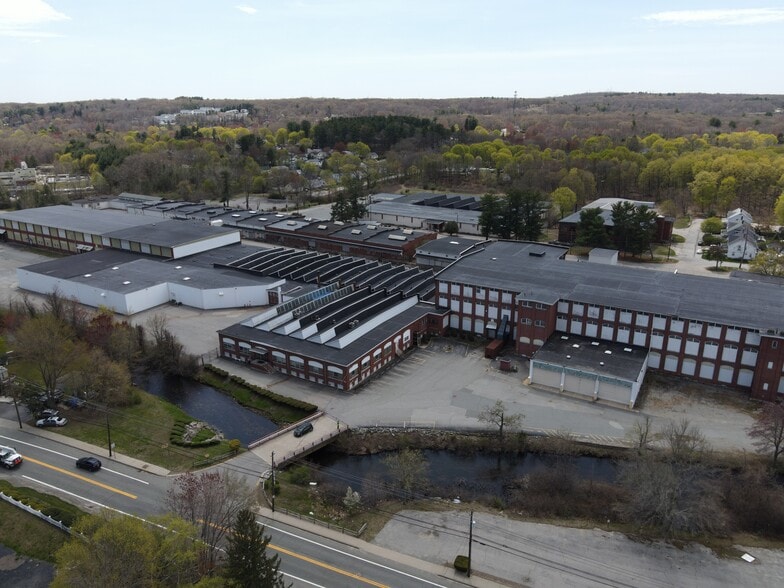 White St, Smithfield, RI for lease - Building Photo - Image 1 of 12