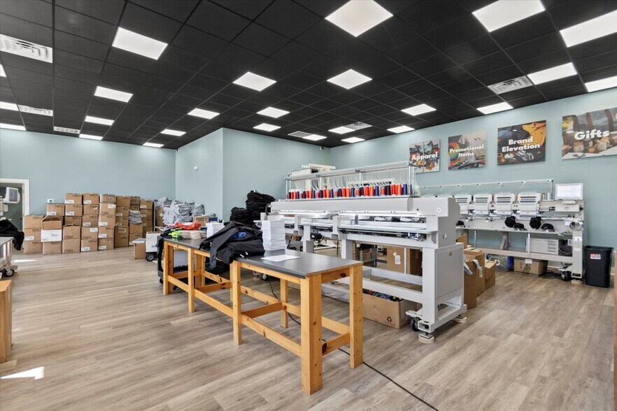 102 Gin Oak Ct, Madison, AL for sale - Building Photo - Image 3 of 33