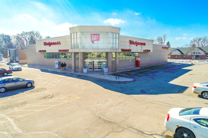 1617 10th St, Port Huron, MI for sale - Building Photo - Image 1 of 1