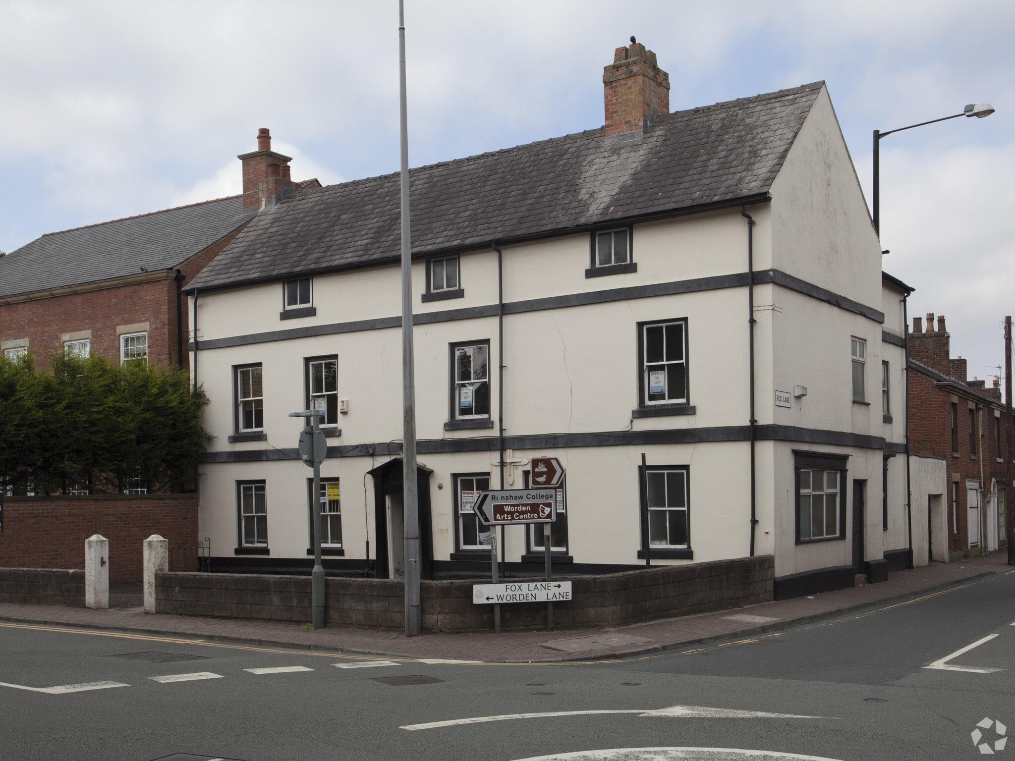 2 Worden Ln, Leyland for sale Primary Photo- Image 1 of 1