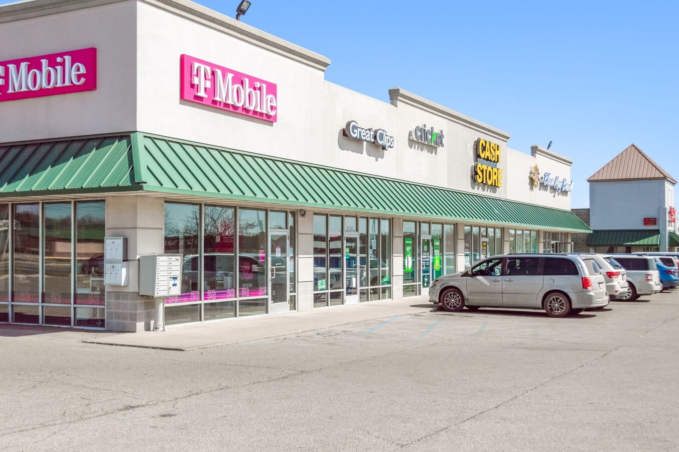 1500 S Centerville Rd, Sturgis, MI 49091 WalMart Plaza