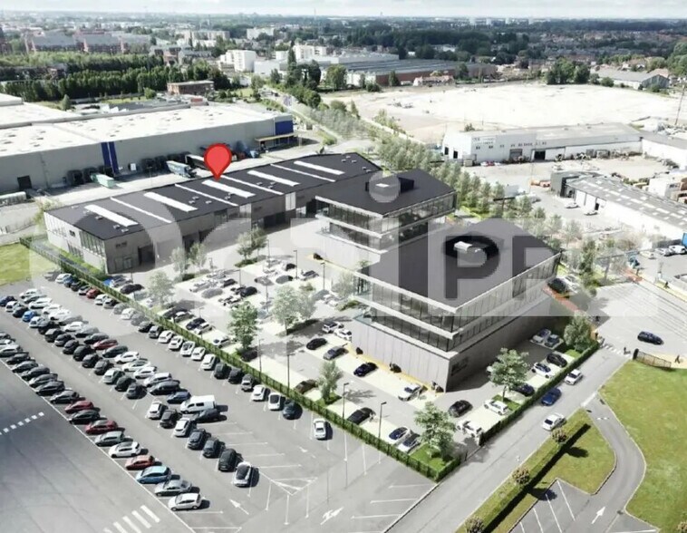 Industrial in Marquette-lez-Lille for lease - Building Photo - Image 1 of 4