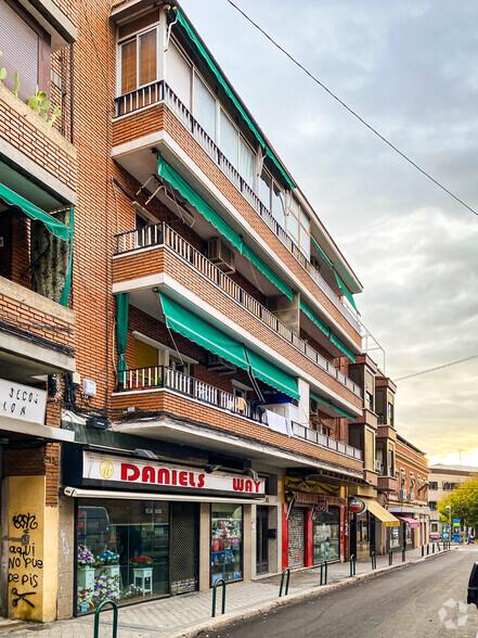 Calle Jesús del Gran Poder, 37, Madrid, Madrid for sale - Building Photo - Image 2 of 2