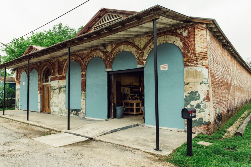 75 Main St, Maxwell, TX for lease - Primary Photo - Image 1 of 80