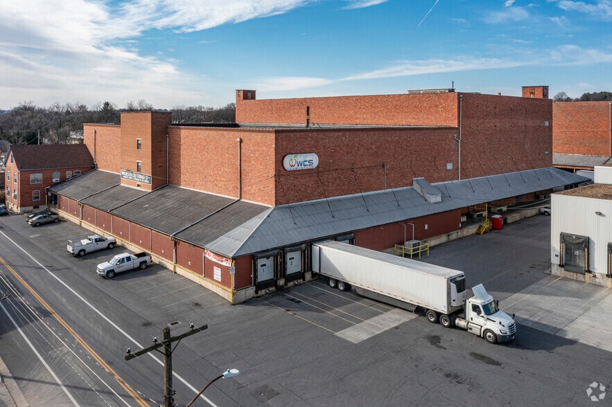 605-625 N Loudoun St, Winchester, VA for lease - Building Photo - Image 2 of 15