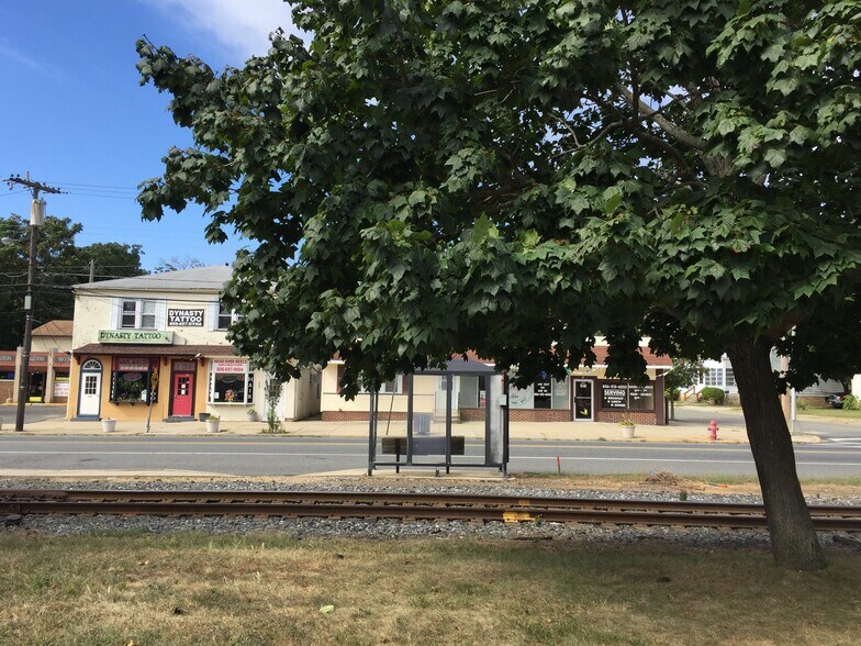 2 S West Blvd, Newfield, NJ 08344