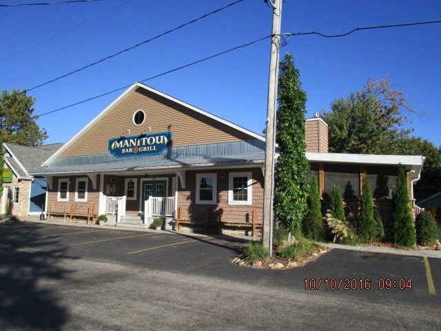 110 Walnut St, Manitou Beach, MI for sale Primary Photo- Image 1 of 1