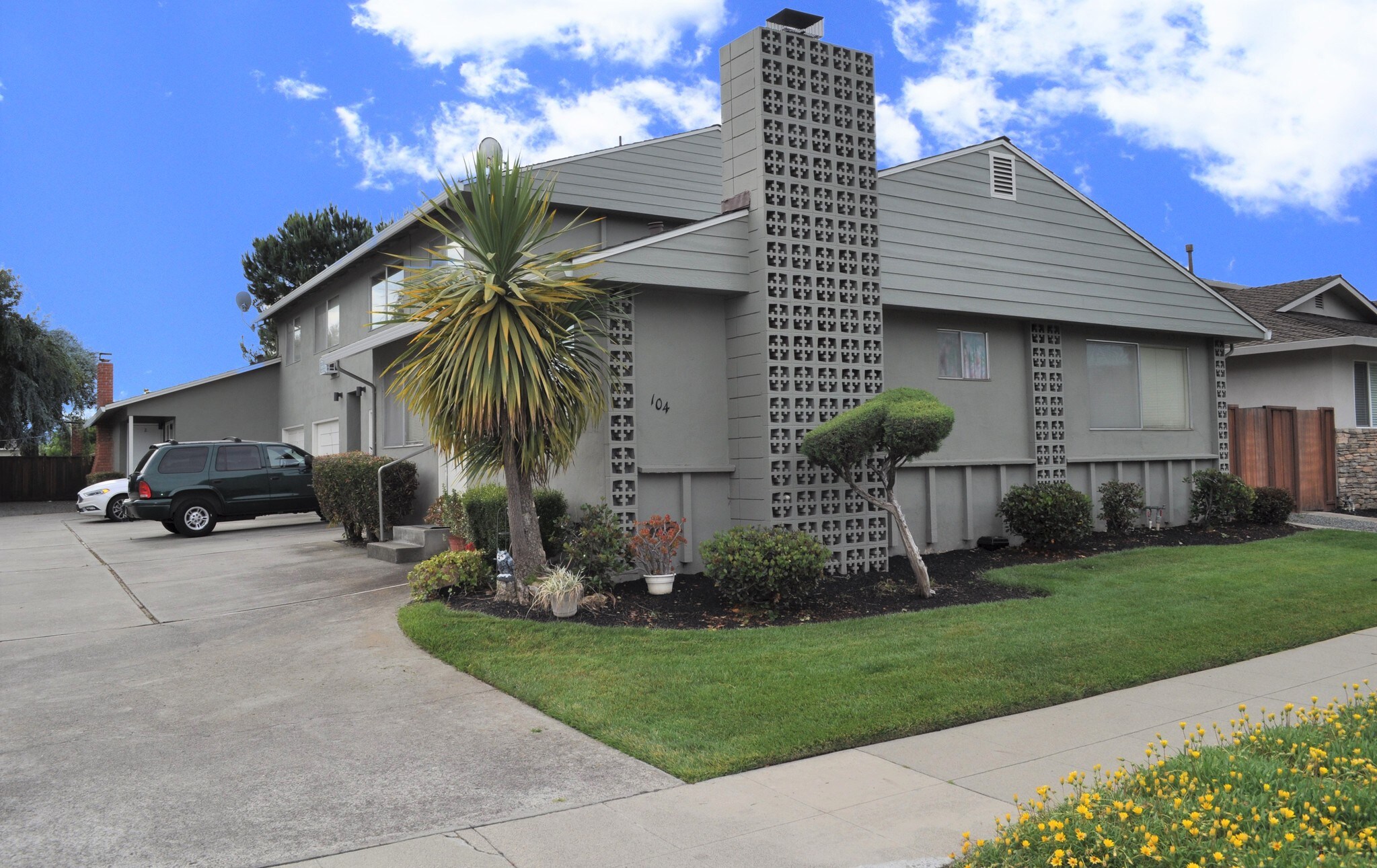 104 Winslow Ct, Campbell, CA for sale Primary Photo- Image 1 of 1