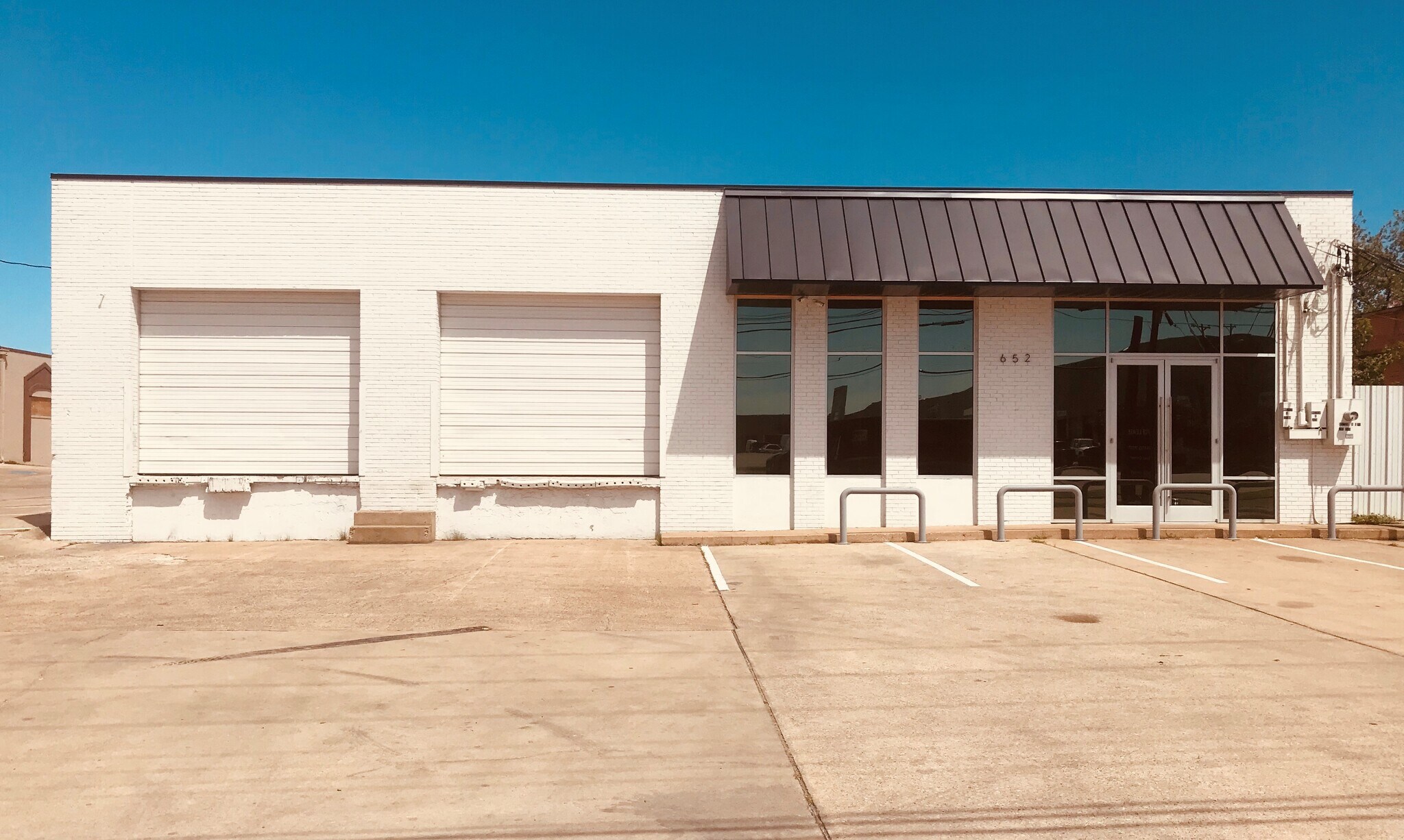 652 W Mockingbird Ln, Dallas, TX for sale Building Photo- Image 1 of 1