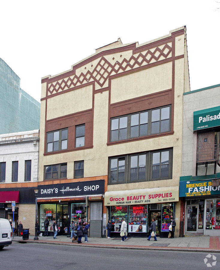 6-8 N Broadway, Yonkers, NY 10701 | LoopNet