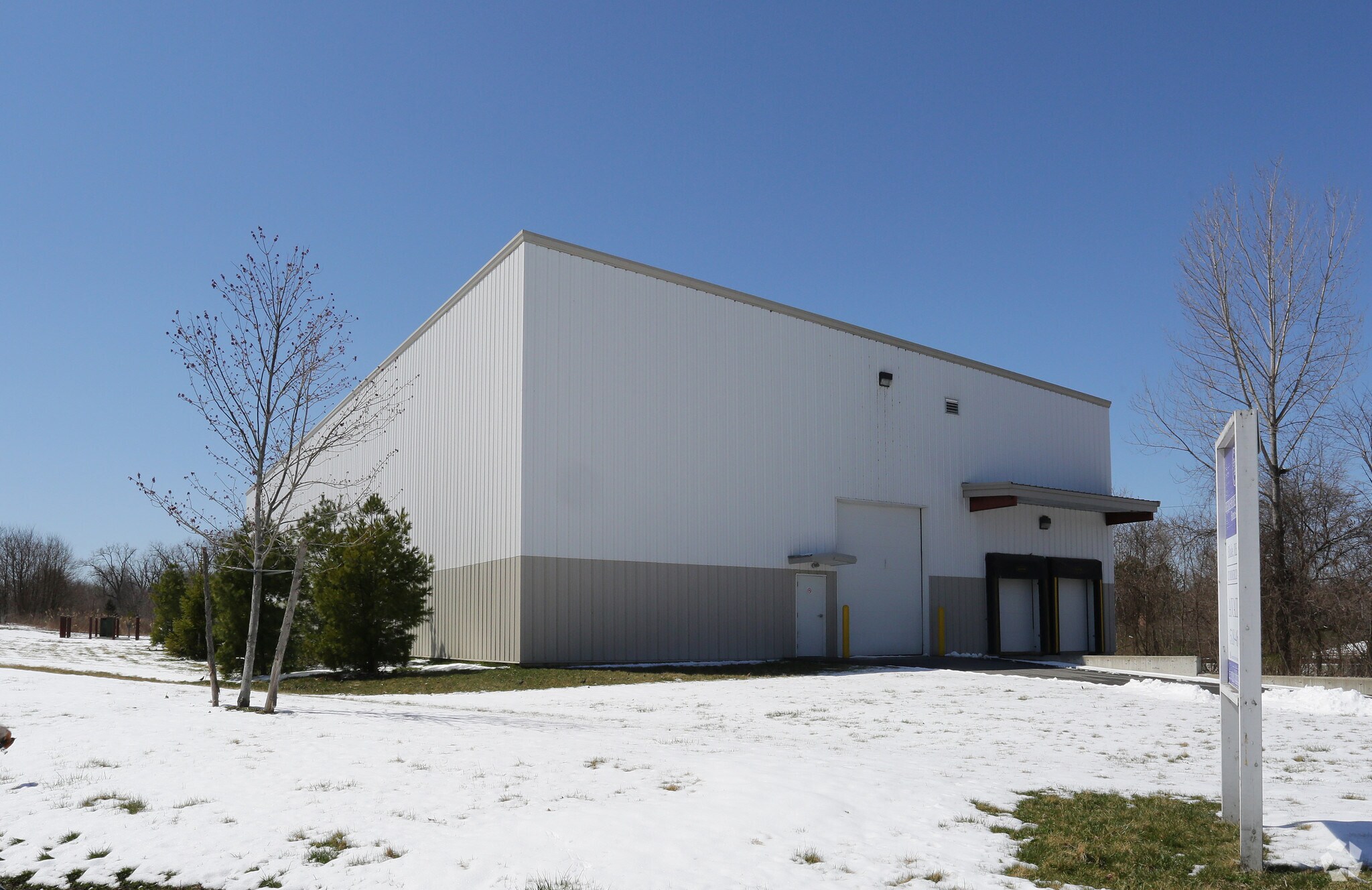 2205 Technology Dr, Schenectady, NY for sale Primary Photo- Image 1 of 1