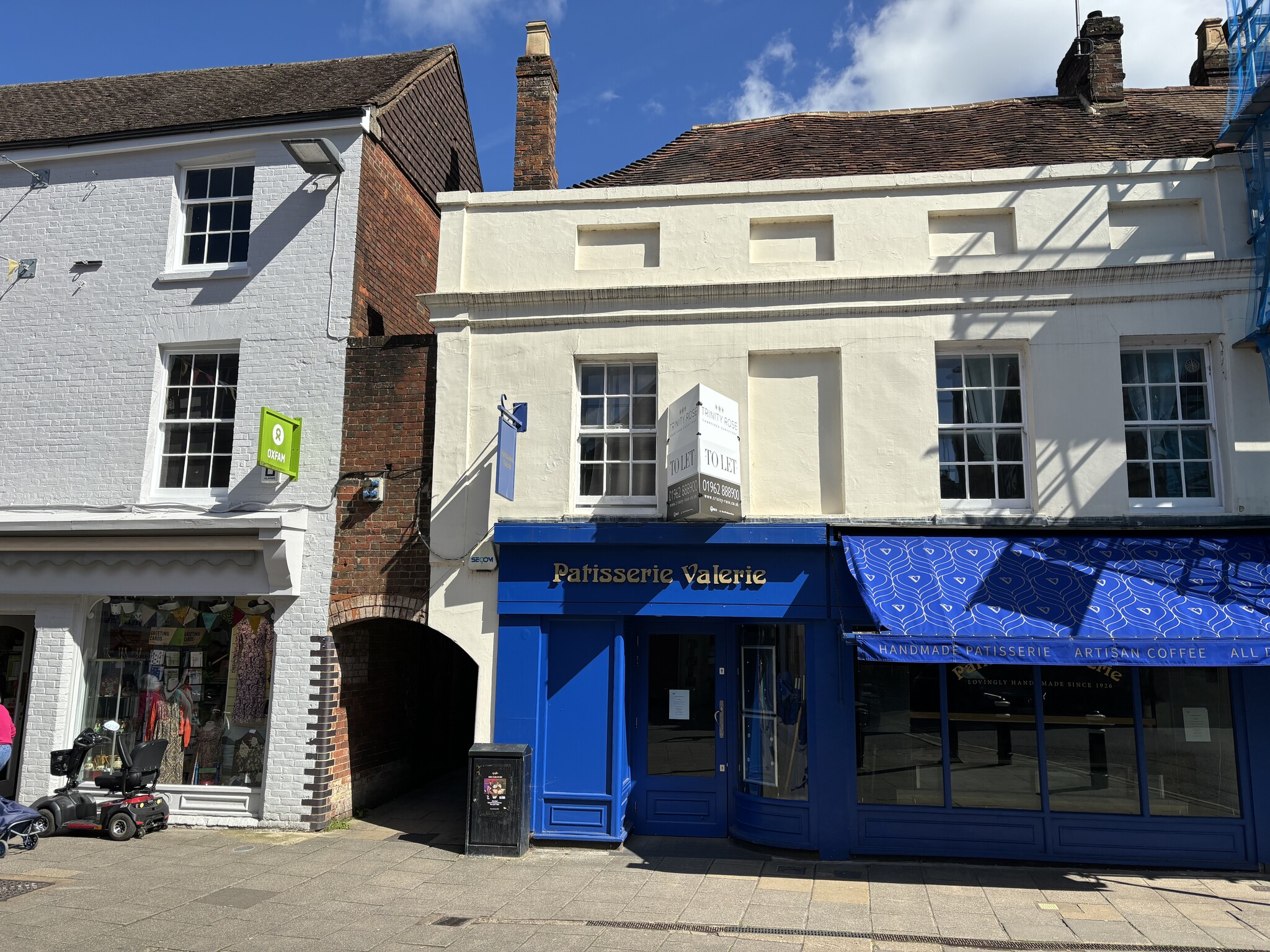 154 High Street, Winchester for sale Primary Photo- Image 1 of 1