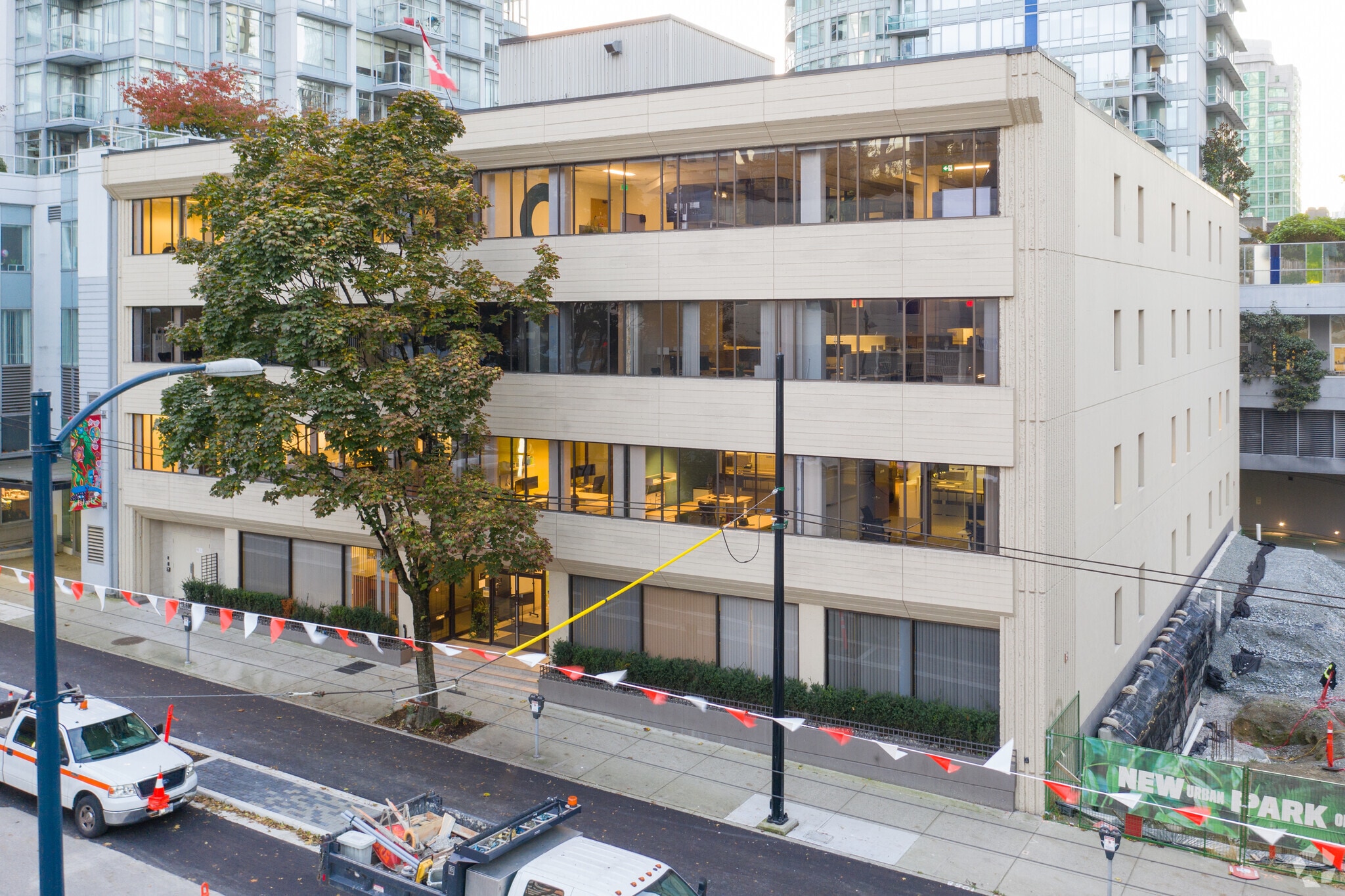 814 Richards St, Vancouver, BC for sale Primary Photo- Image 1 of 1