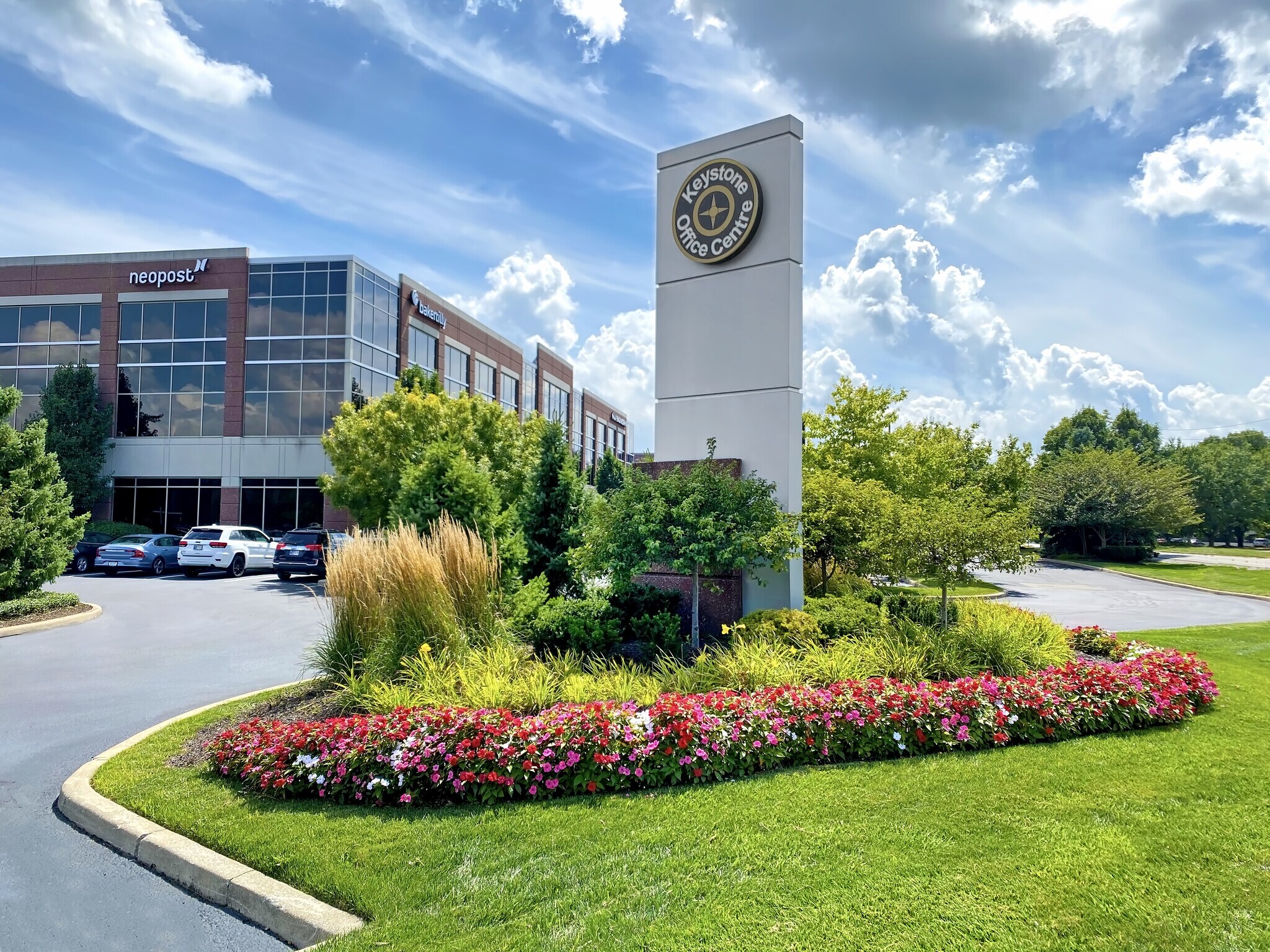 8395 Keystone Crossing, Indianapolis, IN 46240 Keystone Office Centre