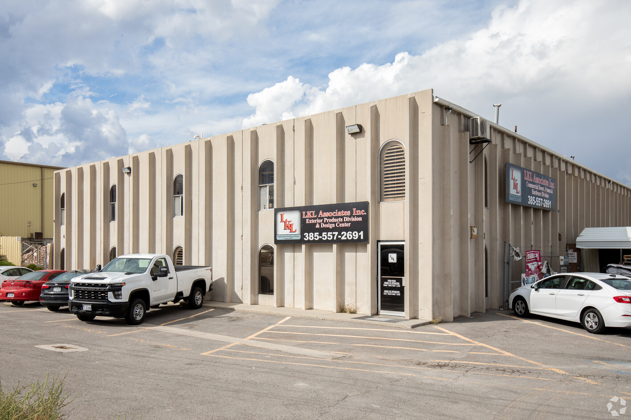 4133 W Farm Rd, West Jordan, UT for lease Building Photo- Image 1 of 5