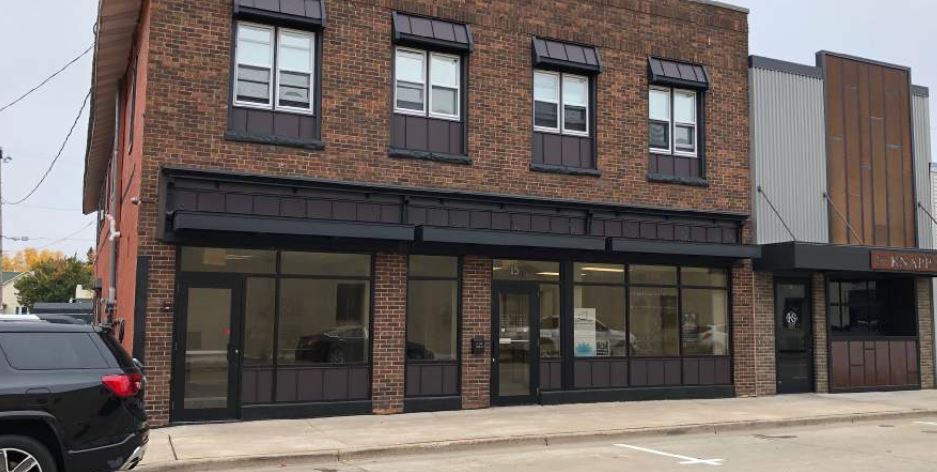15 W Marshall St, Rice Lake, WI for lease - Primary Photo - Image 2 of 10
