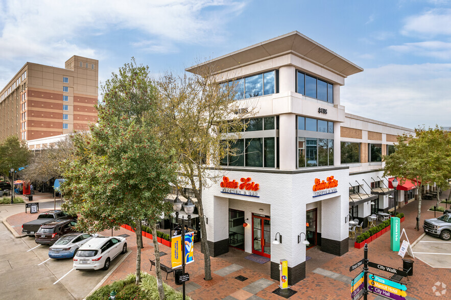 15930-15980 City Walk, Sugar Land, TX for lease - Building Photo - Image 1 of 3