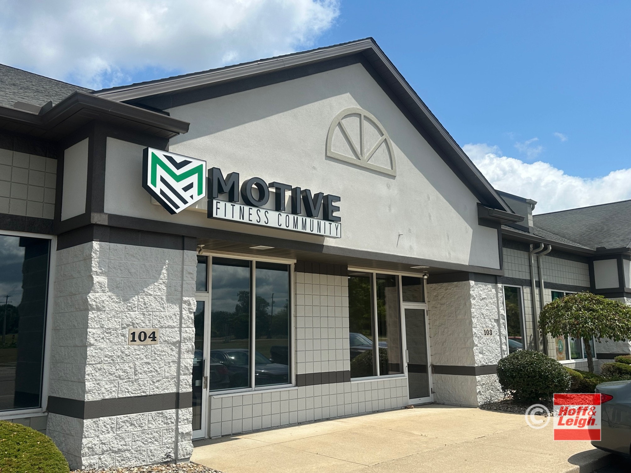 2215 E Waterloo Rd, Akron, OH for lease Building Photo- Image 1 of 6