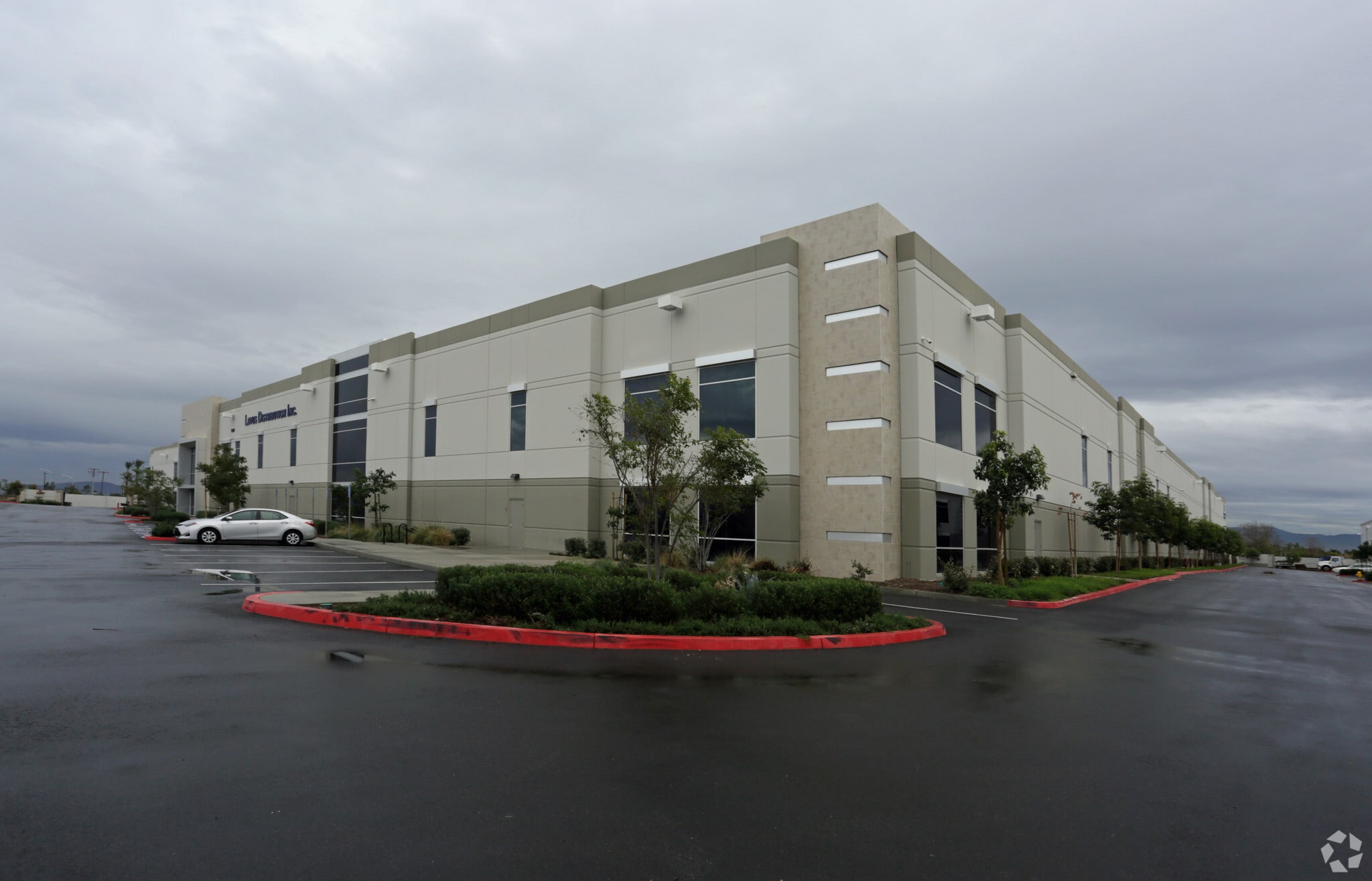 1120 Mission Blvd, Ontario, CA for lease Primary Photo- Image 1 of 10