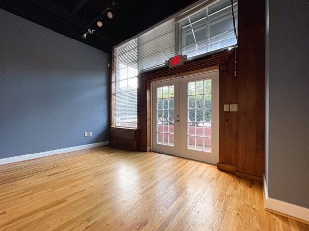 531 Roselane St NW, Marietta, GA 30060 - Unit 510 -  - Interior Photo - Image 1 of 10