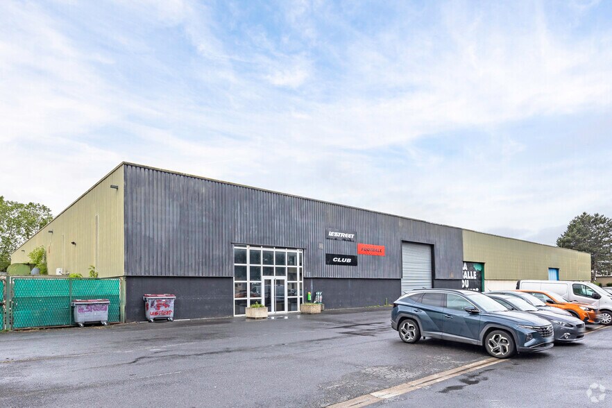 Chaussee Jules César, Beauchamp for lease - Building Photo - Image 3 of 3