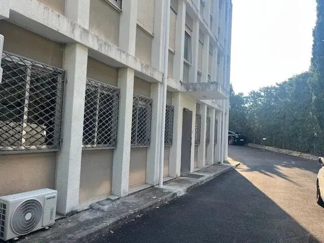 Office in Nice for lease - Building Photo - Image 1 of 6