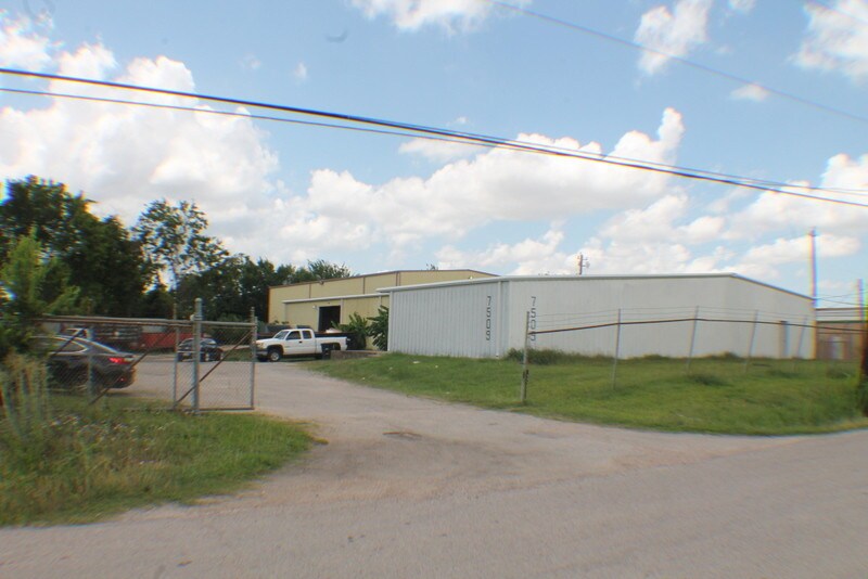 7509 Wynlea St, Houston, TX for sale - Building Photo - Image 1 of 1