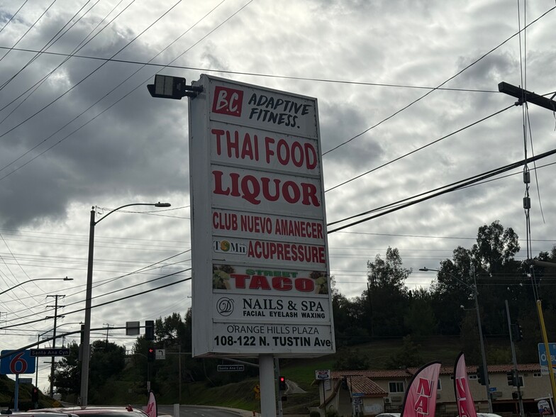 108-122 N Tustin Ave, Anaheim, CA for lease - Building Photo - Image 3 of 6